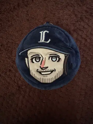 TYLER NEVIN Lions 파우치