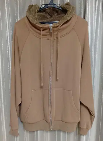 HUG.U 보아 안감 후드티 모카