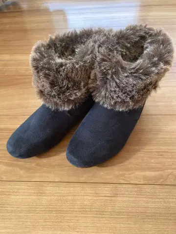 다크 네이비 인조 모피 숏부츠