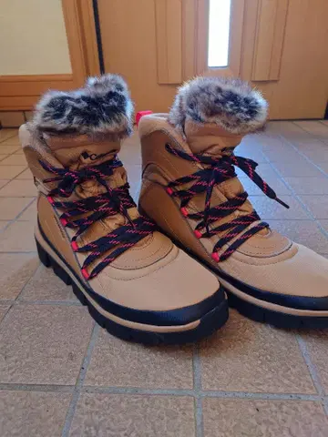 컬럼비아 키 트레이 쇼티 26cm 새상품급