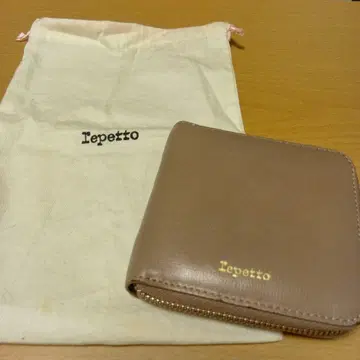 Repetto 지갑 베이지 수납 봉투 포함