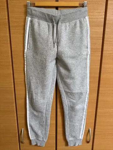 adidas originals 그레이 조거 팬츠 L 사이즈