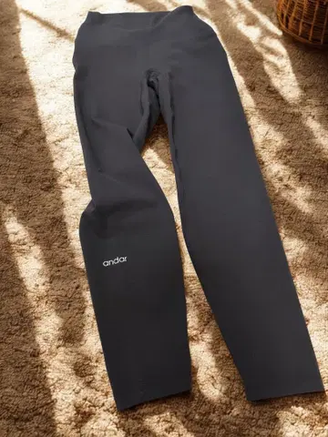 [ 새상품급 ] andor XS 다크 그레이 레깅스