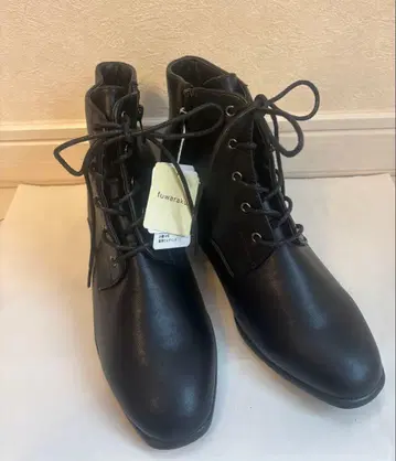 후와라쿠 숏부츠 24.0 레이스업 부츠 블랙