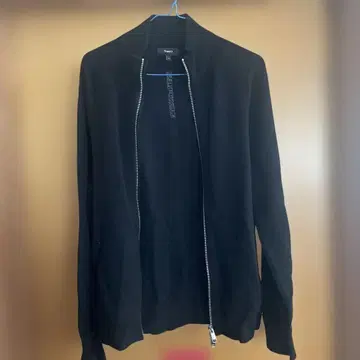 택 없음 새상품 Theory 블랙 스웨터 XS