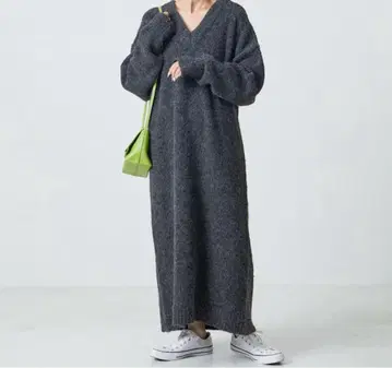 FREAK'S STORE 한정판 전개 미니 부클레 V넥 니트 원피스