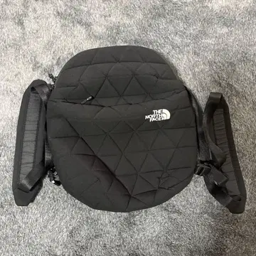 THE NORTH FACE 퀼팅 백팩 블랙
