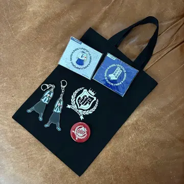 아타라시 학교의 리더즈 핀 배지 외