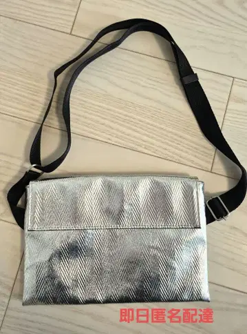 실버 헤링본 숄더백 코새시 일본제