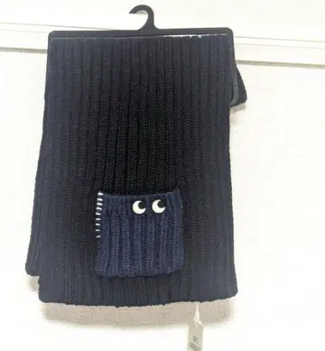 UNIQLO 아냐 콜라보 머플러 & 미튼 세트