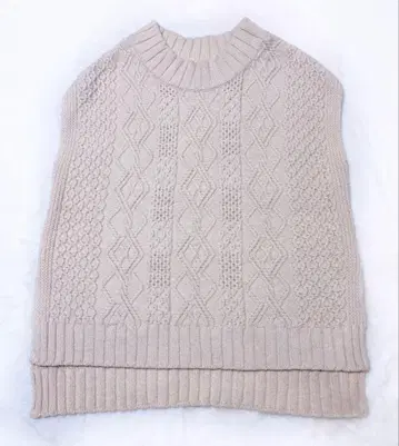 이에나 IENA 새상품급 니트 베스트 케이블 아이보리 루즈핏