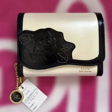 Yukiko Kimijima 접이식 지갑 아이보리/블랙