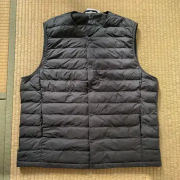 유니클로 퍼프 테크 컴팩트 베스트 XL