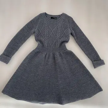 UNIVERSAL MUSE 그레이 니트 원피스