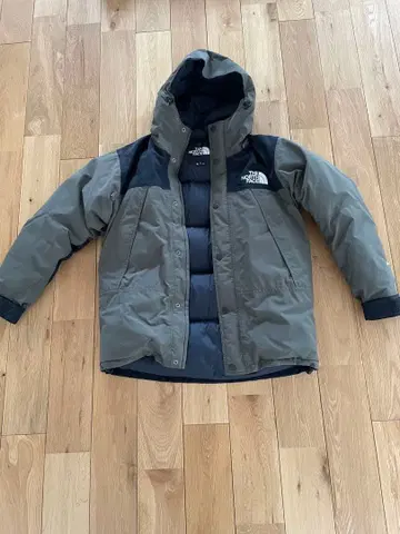 THE NORTH FACE 마운틴 다운 자켓 뉴트프 M 사이즈