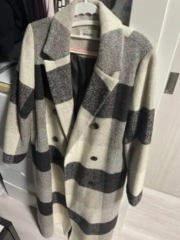 스나이델 롱 체스터 코트 체크 무늬