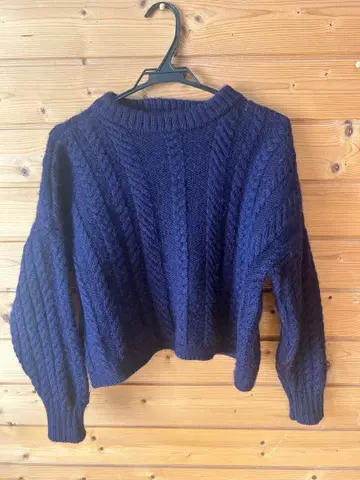 간지 울렌즈의 니트