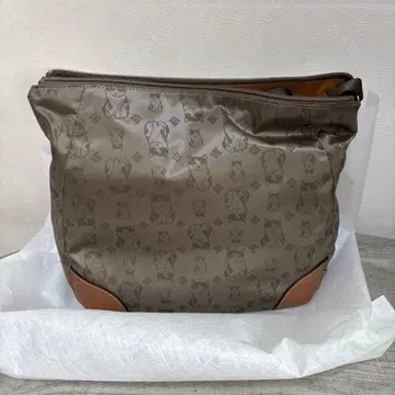 와 맨해트너즈 나나미 숄더백