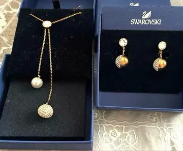 SWAROVSKI 목걸이 귀찌 세트