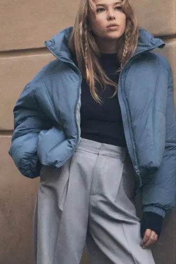 ZARA / 숏 다운 자켓 스카이블루