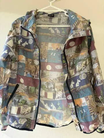 고 슬로우 캐러밴 무민 후드티