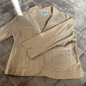 베이지 테일러드 자켓