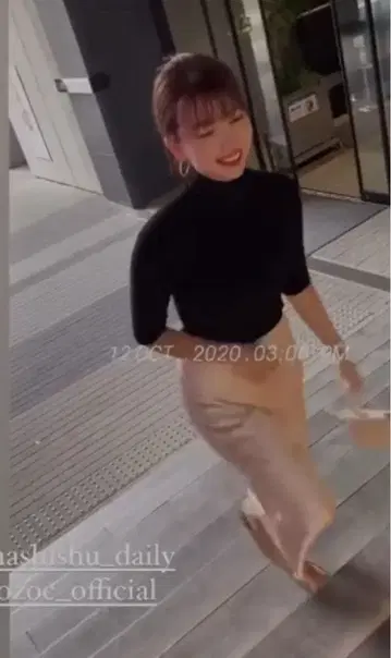 OZOC 새틴 롱 스커트 택 포함 미사용 새상품