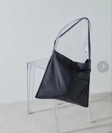 GALLARDAGALANTE 2.718 나일론 원숄더백 블랙