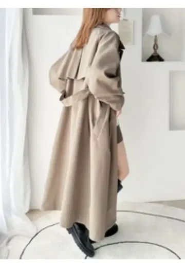 [새상품] classical elf 베이지 트렌치코트 허리 벨트 포함