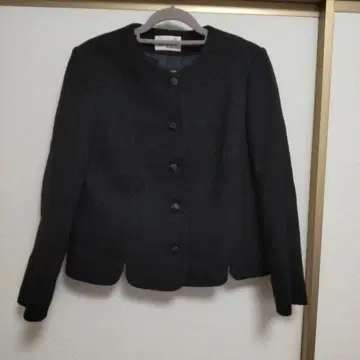 노카라 도트 무늬 블랙 자켓 온워드 카시야마