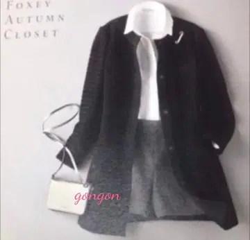 새상품급 FOXEY 울 캐시미어 게재 숏 팬츠 40 폭시