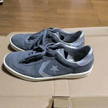 CONVERSE 그레이 스웨이드 스니커즈