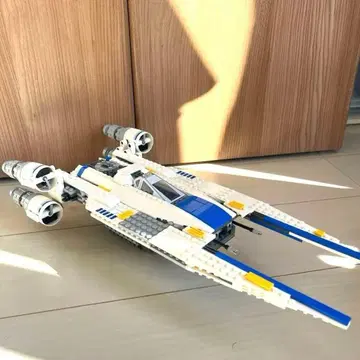 LEGO 스타 워즈 U 윙 75155