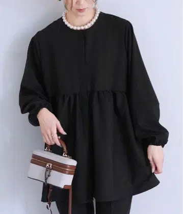 새상품 reca 페플럼 개더 노카라 자켓 S-M