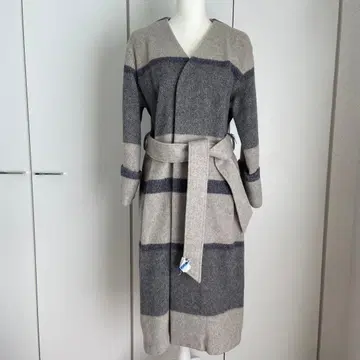 새상품급 [ 미라 오웬 ] 그레이 스트라이프 롱 코트