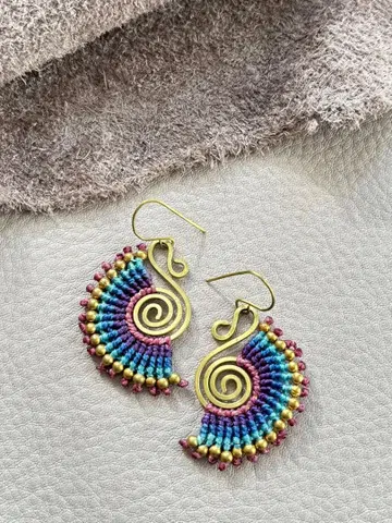 새상품 멕시코 오아하카 핸드메이드 스파이럴 모티브 마크라메 귀걸이