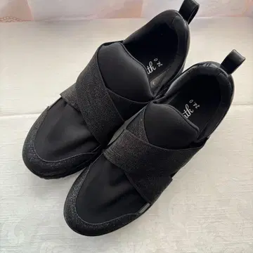 누디워크 블랙 크로스 스트랩 24cm