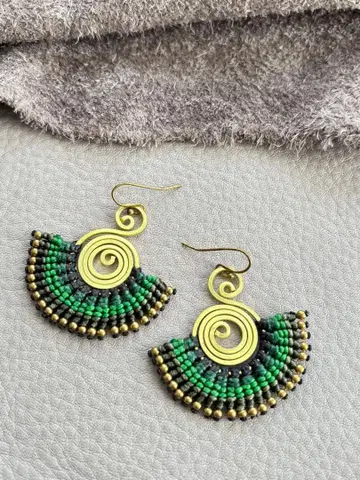 새상품 멕시코 오아하카 핸드메이드 스파이럴 모티브 마크라메 귀걸이