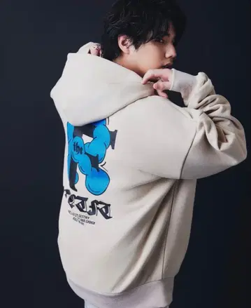 RULE THE FATE 로고 후드티 Hiro 착용 사이즈 2