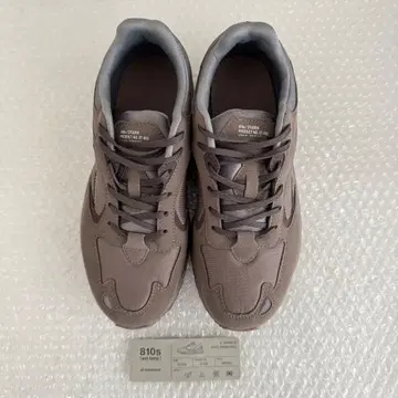 [ 미사용 ] 810s STUDEN TAUPE 25.5cm