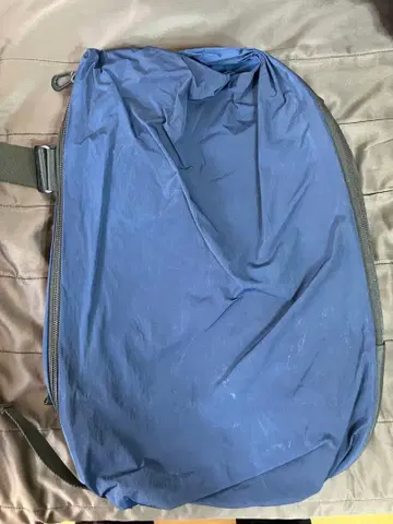 코트 에 시엘 네이비 백팩