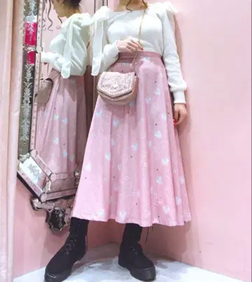 lilLilly x 꽃과 벌꿀 콜라보 하트 무늬 롱 스커트 도트 핑크