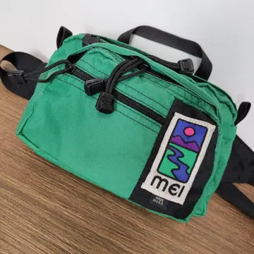 mel 그린 바디백