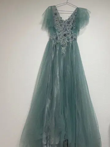 그린 플라워 자수 튤 드레스