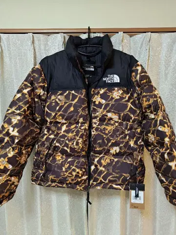 새상품 The North Face Retro Nuptse US M 사이즈