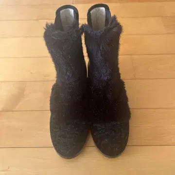 N21 누메로 퍼 숏부츠 블랙