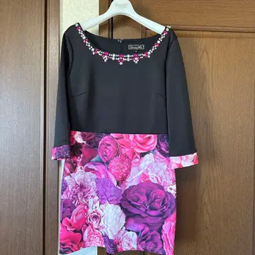 에미라 위즈 원피스