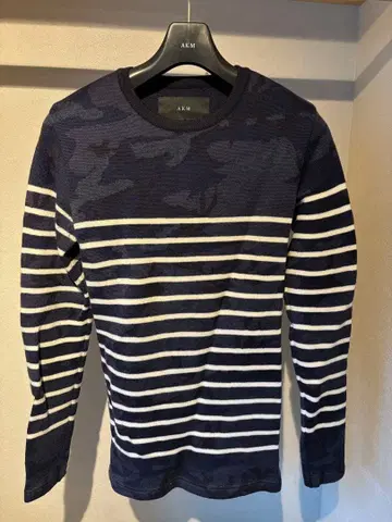 AKM 네이비 화이트 스트라이프 스웨터 S