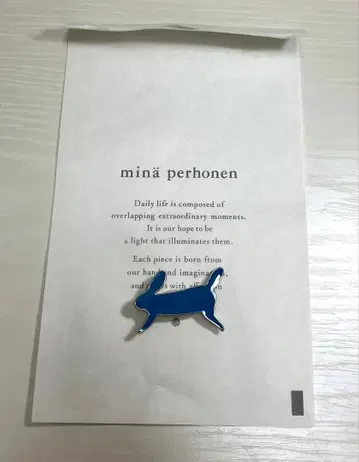 [ 중고 ] 미나 페르호넨 란란란 브로치 핀 배지 블루