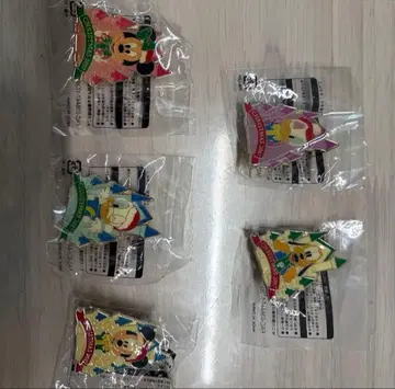 크리스마스 캐릭터 핀 배지 세트